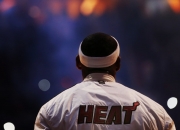 开云体育中国-欧文末节狂飙救主，步行者加时鏖战力克火箭